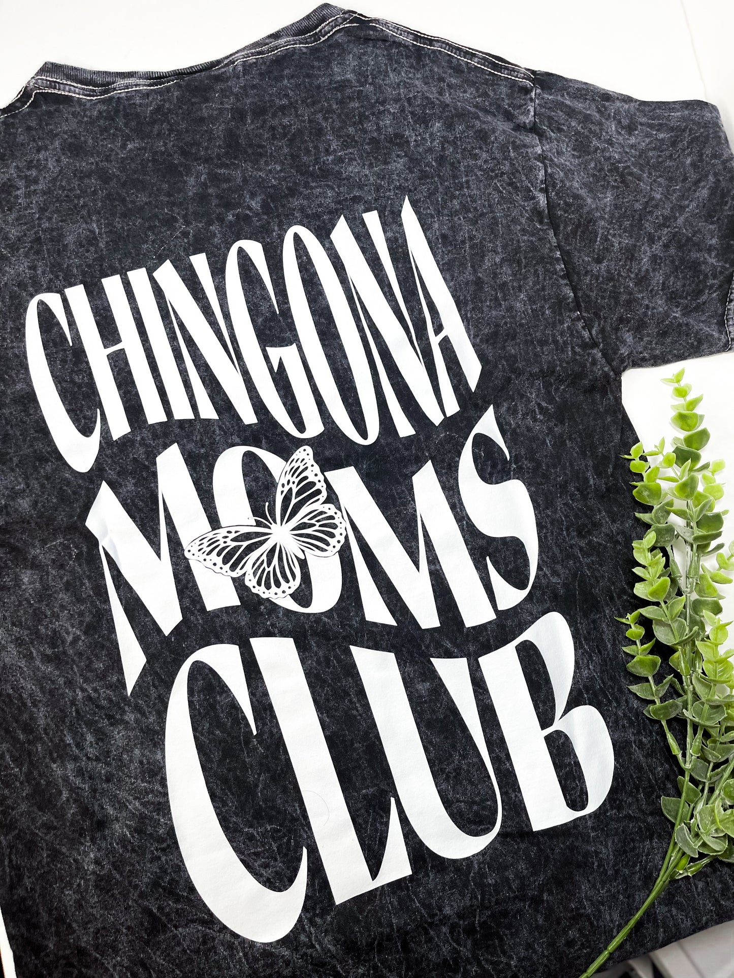 Chingona Moms Club | Shirt